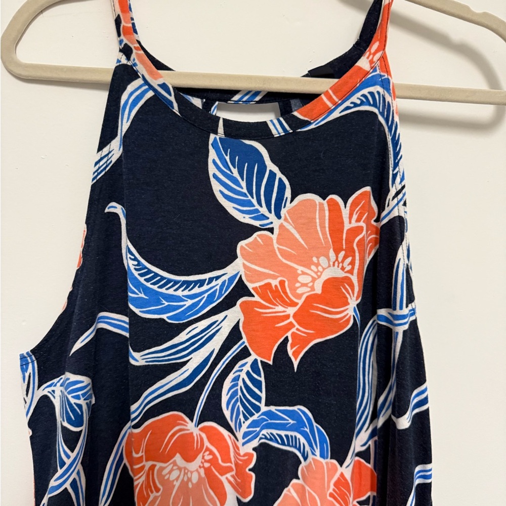 GAP- Gorgeous maxi dress, halter neckline, elastic waistline